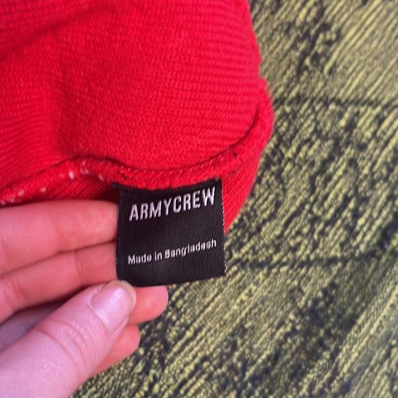 Army crew striped beanie hat - Picture 6 of 6